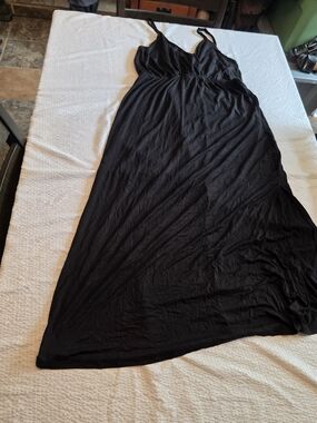 Classic Black Maxi Dress with V-Neck and Spaghetti Straps